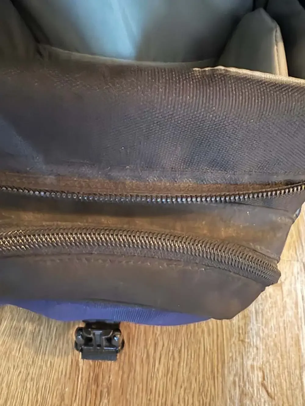 Lowepro nova micro